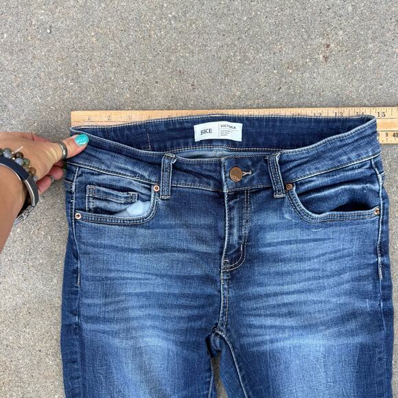 Buckle BKE Victoria Universal Fit Mid Rise Skinny Jeans Size 26 AXB204 - Picture 7 of 10